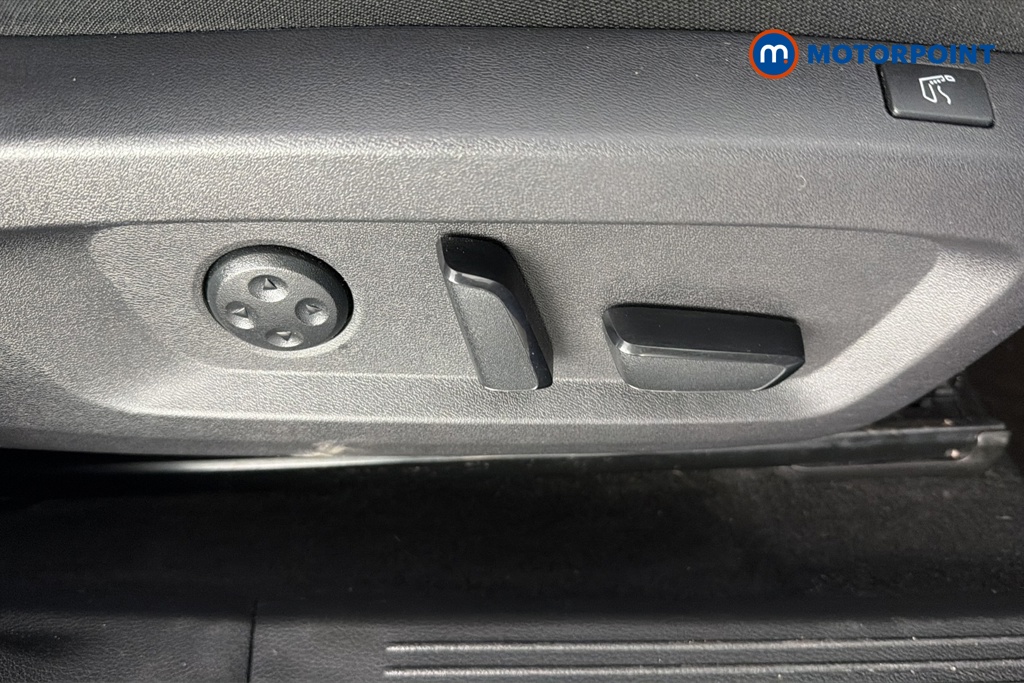 Nissan Qashqai Tekna-Plus Automatic Petrol SUV - Stock Number (1690047) - 23rd supplementary image