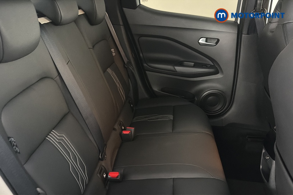 Nissan Juke Premiere Edition Automatic Petrol-Electric Hybrid SUV - Stock Number (1690259) - 25th supplementary image