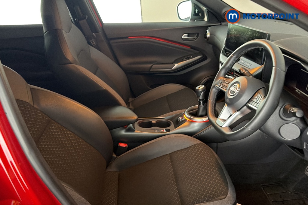 Nissan Juke N-Connecta Manual Petrol SUV - Stock Number (1690283) - 22nd supplementary image