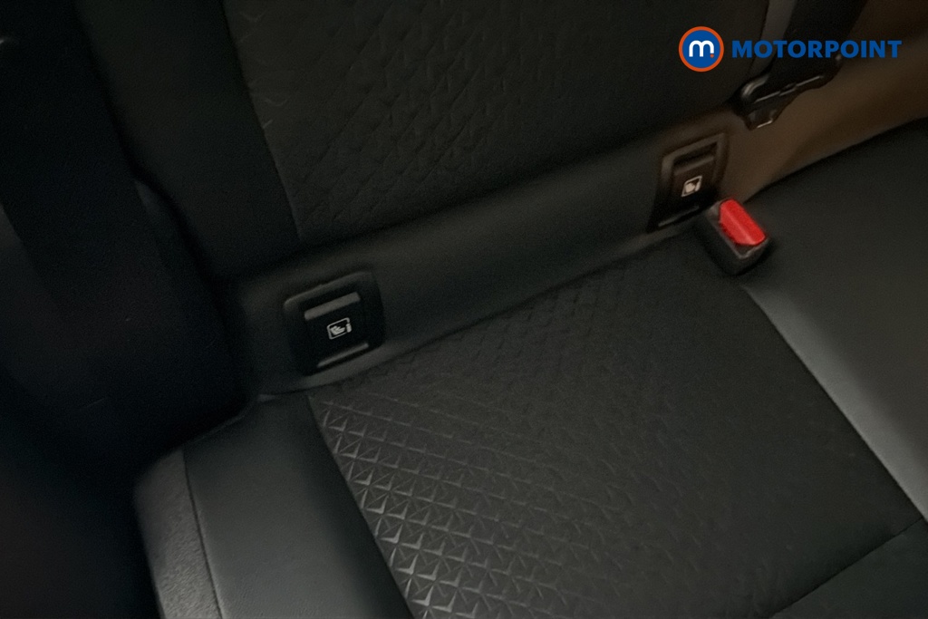 Nissan Juke N-Connecta Manual Petrol SUV - Stock Number (1690283) - 27th supplementary image