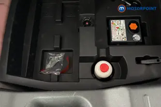 Nissan Juke N-Connecta Manual Petrol SUV - Stock Number (1690283) - 33rd supplementary image
