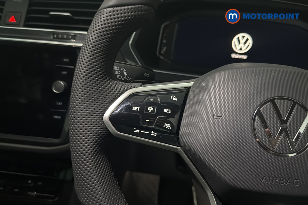 Volkswagen Tiguan R-Line Automatic Petrol SUV - Stock Number (1690575) - 4th supplementary image
