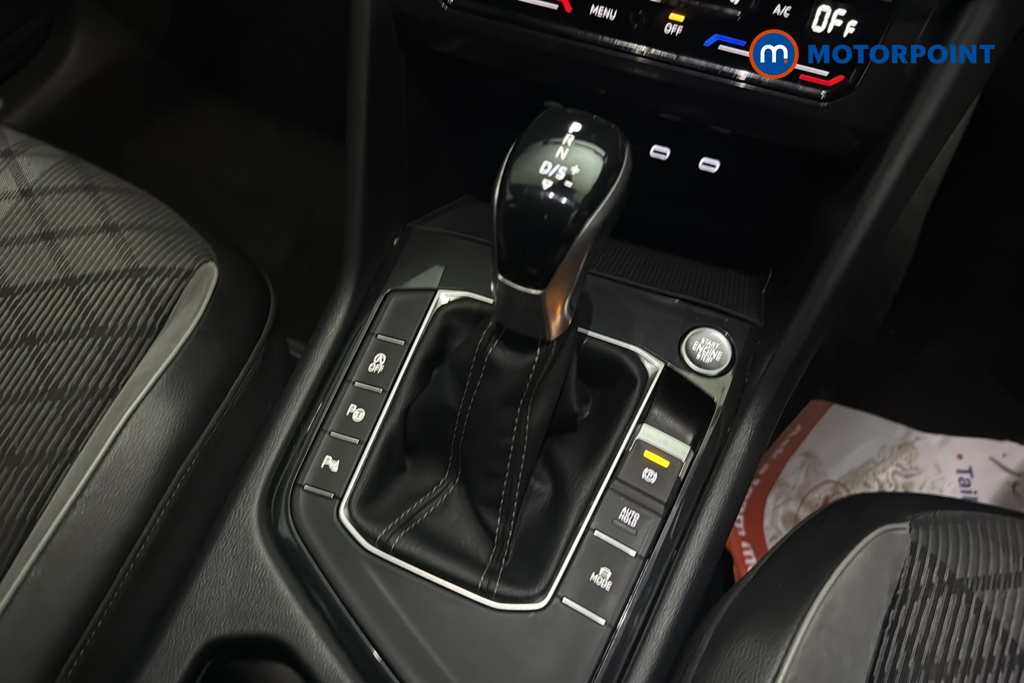 Volkswagen Tiguan R-Line Automatic Petrol SUV - Stock Number (1690575) - 15th supplementary image