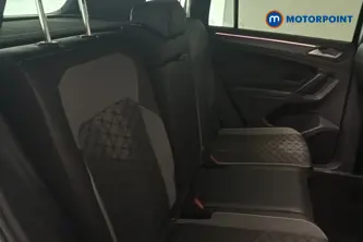 Volkswagen Tiguan R-Line Automatic Petrol SUV - Stock Number (1690575) - 25th supplementary image