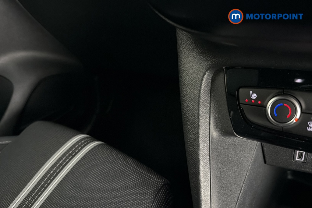 Vauxhall Corsa YES Manual Petrol Hatchback - Stock Number (1639865) - 14th supplementary image