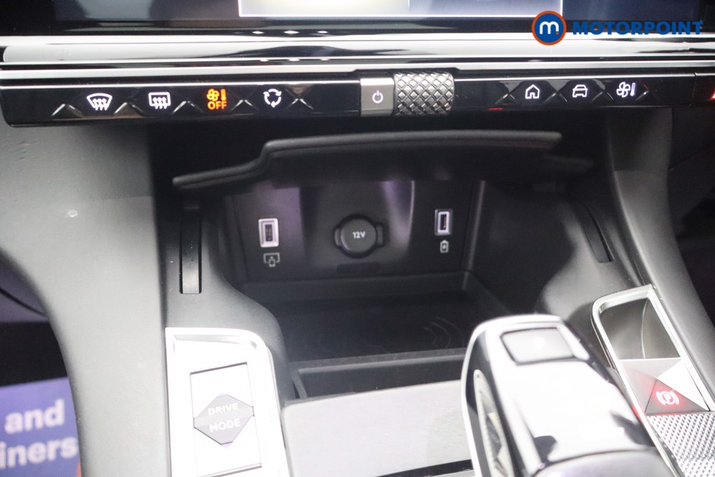 DS Ds 7 Opera Automatic Petrol Plug-In Hybrid SUV - Stock Number (1676062) - 8th supplementary image