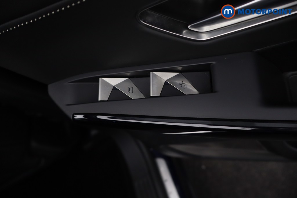 DS Ds 7 Opera Automatic Petrol Plug-In Hybrid SUV - Stock Number (1676062) - 30th supplementary image