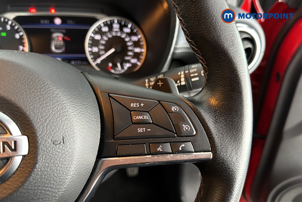 Nissan Juke N-Connecta Automatic Petrol SUV - Stock Number (1676095) - 3rd supplementary image