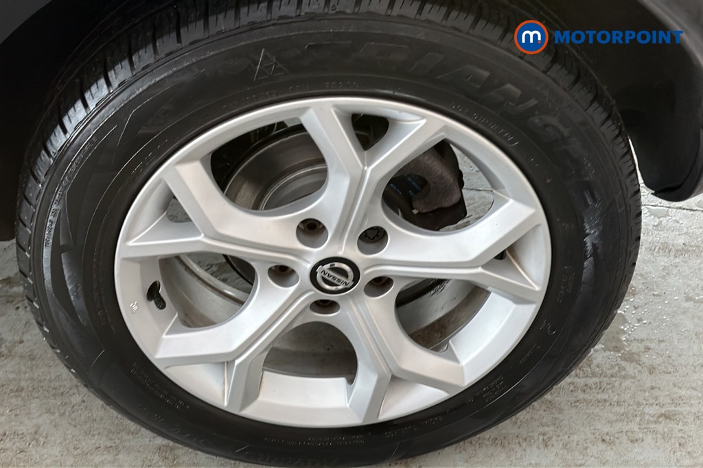Nissan Juke N-Connecta Automatic Petrol SUV - Stock Number (1676095) - 45th supplementary image
