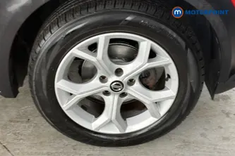 Nissan Juke N-Connecta Automatic Petrol SUV - Stock Number (1676095) - 47th supplementary image