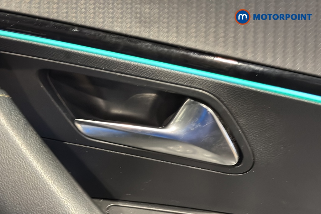 Peugeot 2008 GT Manual Petrol SUV - Stock Number (1680348) - 993rd supplementary image