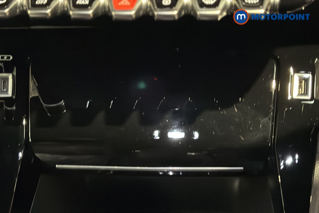 Peugeot 2008 GT Manual Petrol SUV - Stock Number (1680348) - 994th supplementary image