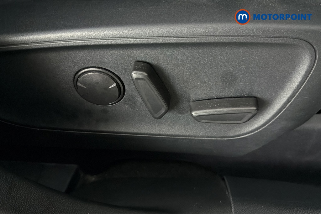 Ford Kuga St-Line Edition Automatic Petrol Plug-In Hybrid SUV - Stock Number (1680515) - 23rd supplementary image