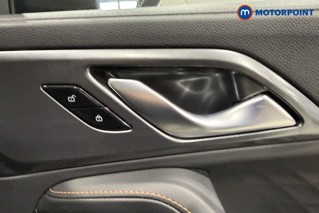 Mg Motor Uk HS Trophy Automatic Petrol-Electric Hybrid SUV - Stock Number (1680912) - 16th supplementary image