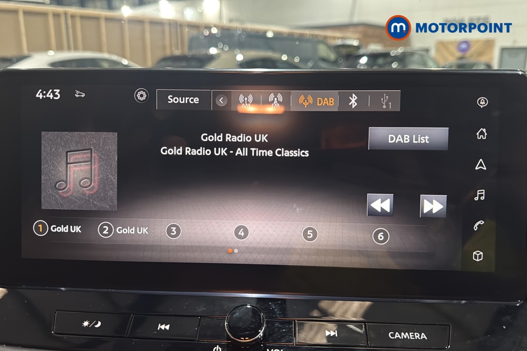 Nissan Qashqai N-Connecta Automatic Petrol-Electric Hybrid SUV - Stock Number (1681538) - 8th supplementary image