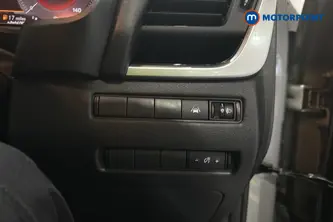 Nissan Qashqai N-Connecta Automatic Petrol-Electric Hybrid SUV - Stock Number (1681538) - 11th supplementary image