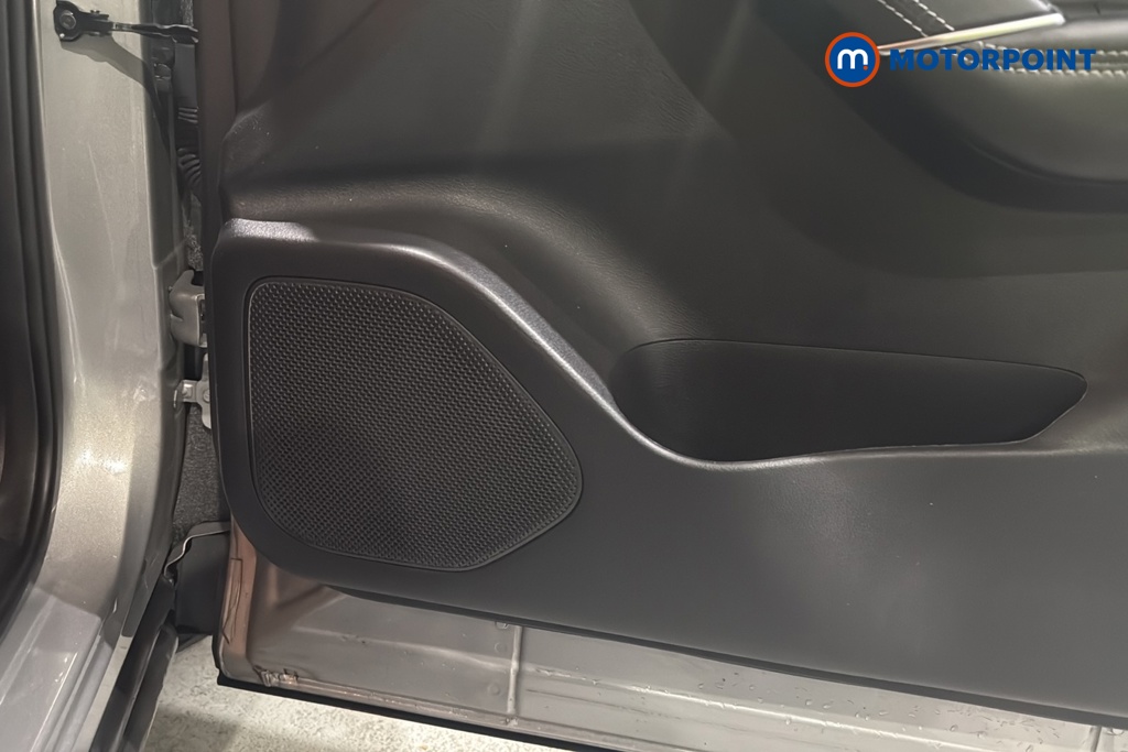 Nissan Qashqai N-Connecta Automatic Petrol-Electric Hybrid SUV - Stock Number (1681538) - 21st supplementary image