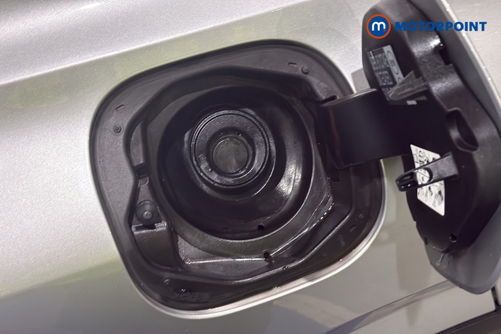 Nissan Qashqai N-Connecta Automatic Petrol-Electric Hybrid SUV - Stock Number (1681538) - 41st supplementary image