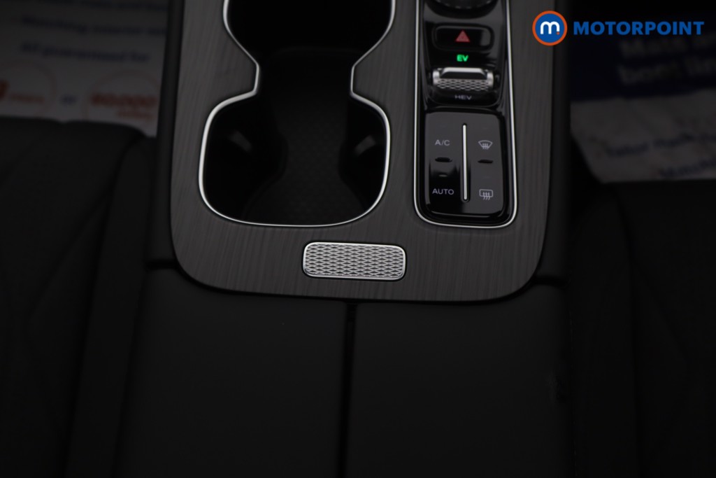 Chery Tiggo 8 Summit Automatic Petrol Plug-In Hybrid SUV - Stock Number (1682726) - 6th supplementary image
