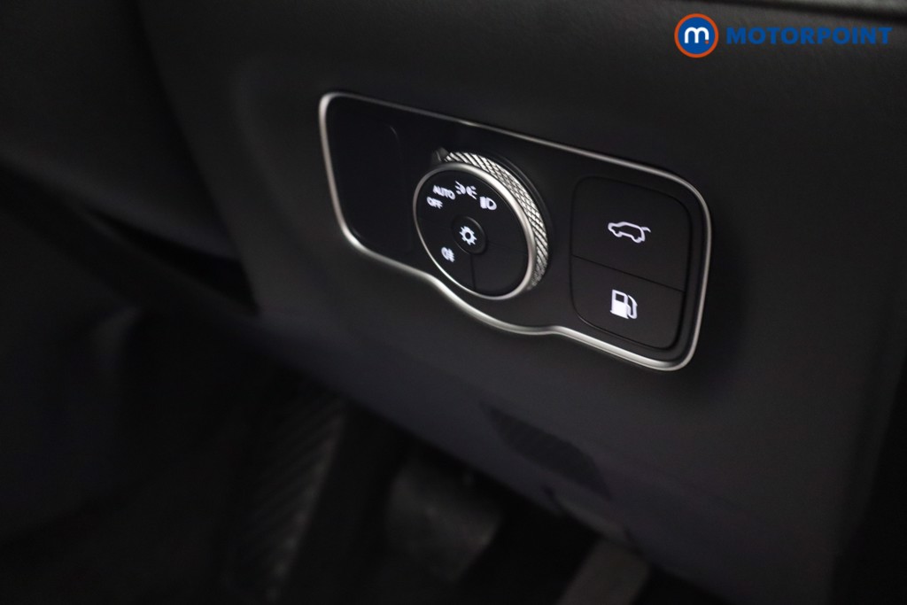 Chery Tiggo 8 Summit Automatic Petrol Plug-In Hybrid SUV - Stock Number (1682726) - 16th supplementary image