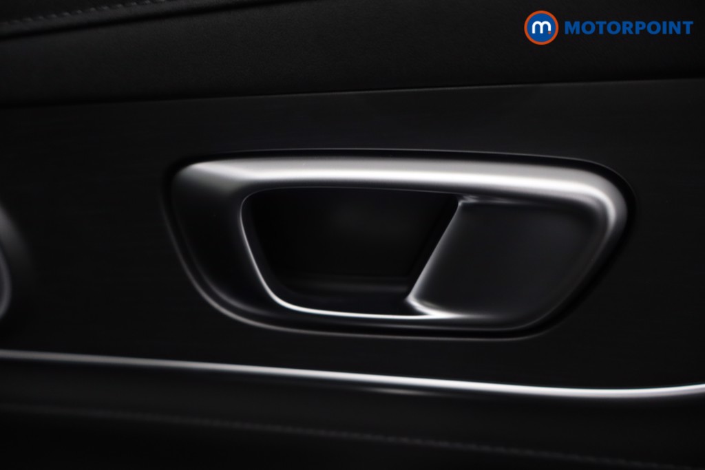 Chery Tiggo 8 Summit Automatic Petrol Plug-In Hybrid SUV - Stock Number (1682726) - 28th supplementary image