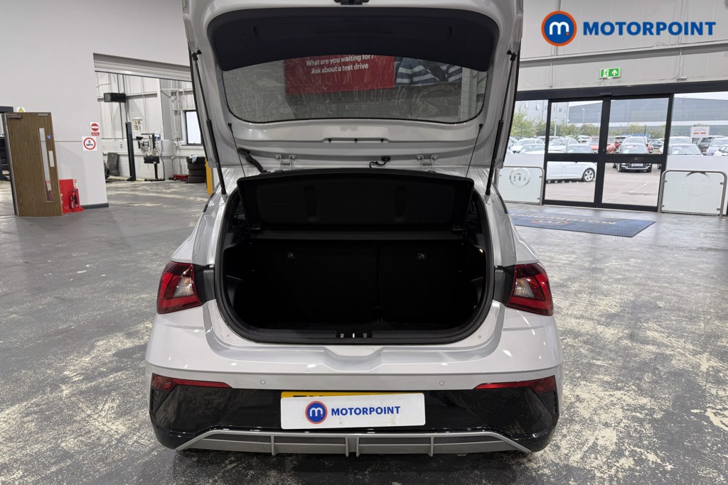 Hyundai I20 Black Line Manual Petrol Hatchback - Stock Number (1683283) - 21st supplementary image
