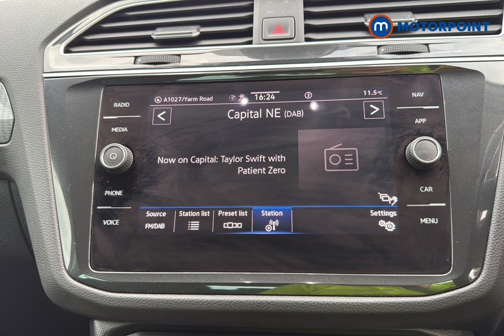 Volkswagen Tiguan Life Automatic Petrol SUV - Stock Number (1683331) - 8th supplementary image
