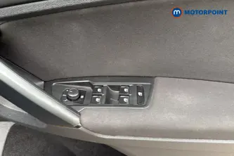 Volkswagen Tiguan Life Automatic Petrol SUV - Stock Number (1683331) - 19th supplementary image