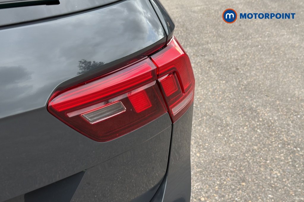 Volkswagen Tiguan Life Automatic Petrol SUV - Stock Number (1683331) - 36th supplementary image