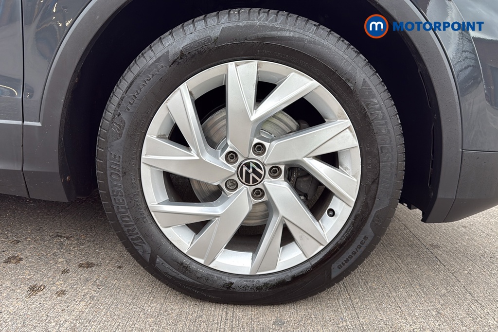 Volkswagen Tiguan Life Automatic Petrol SUV - Stock Number (1683331) - 47th supplementary image