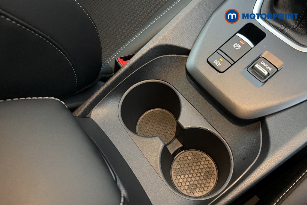 Nissan Qashqai N-Connecta Manual Petrol SUV - Stock Number (1683478) - 16th supplementary image