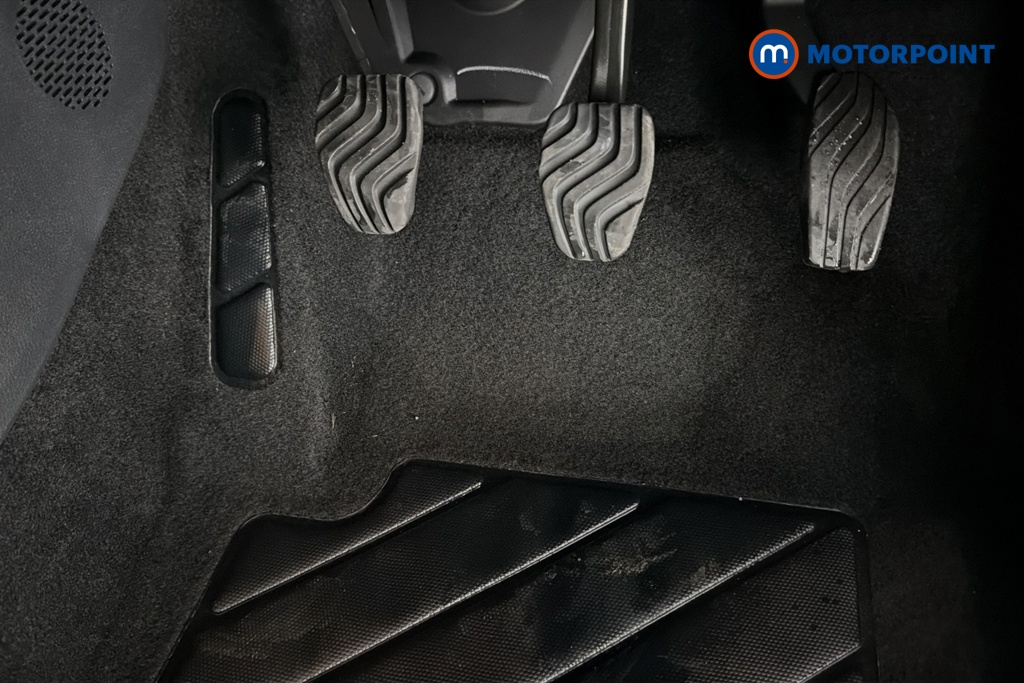 Nissan Qashqai N-Connecta Manual Petrol SUV - Stock Number (1683478) - 24th supplementary image