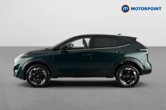 Nissan Qashqai N-Connecta Manual Petrol SUV - Stock Number (1683478) - Drivers side