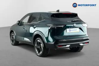 Nissan Qashqai N-Connecta Manual Petrol SUV - Stock Number (1683478) - Drivers side rear corner