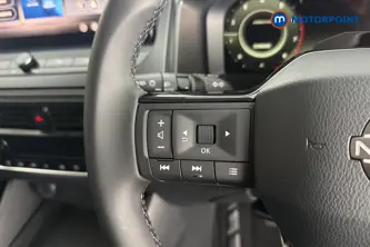 Nissan Qashqai Acenta Premium Manual Petrol SUV - Stock Number (1683516) - 4th supplementary image