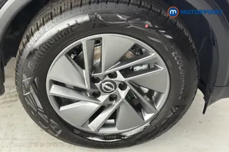 Nissan Qashqai Acenta Premium Manual Petrol SUV - Stock Number (1683516) - 47th supplementary image