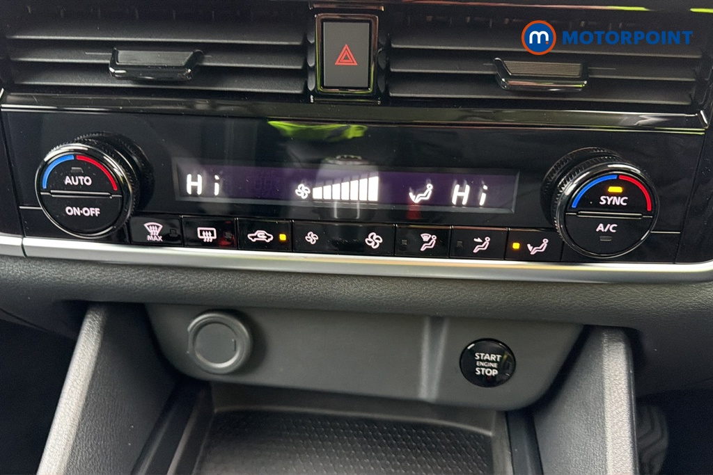 Nissan Qashqai Acenta Premium Manual Petrol SUV - Stock Number (1683519) - 12th supplementary image