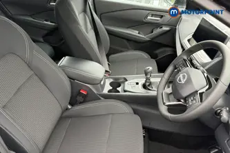 Nissan Qashqai Acenta Premium Manual Petrol SUV - Stock Number (1683519) - 22nd supplementary image