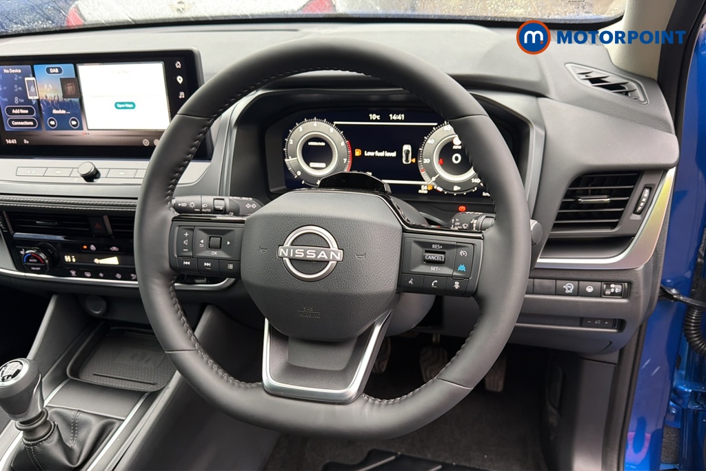 Nissan Qashqai N-Connecta Manual Petrol SUV - Stock Number (1683529) - 2nd supplementary image