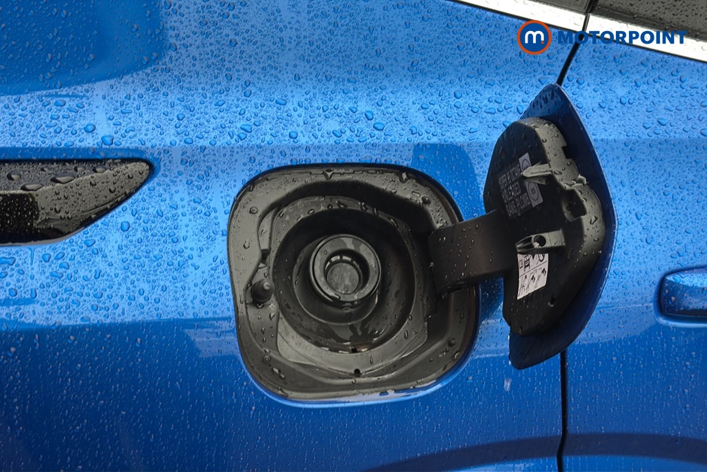 Nissan Qashqai N-Connecta Manual Petrol SUV - Stock Number (1683529) - 41st supplementary image