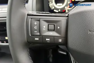 Nissan Qashqai Acenta Premium Manual Petrol SUV - Stock Number (1683542) - 4th supplementary image