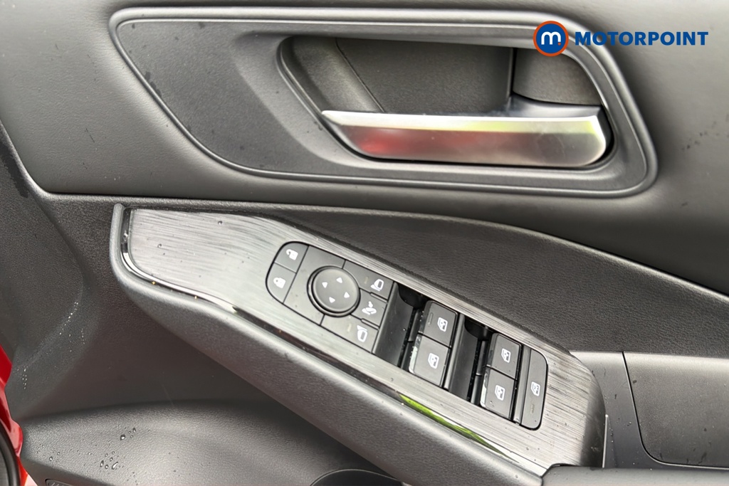Nissan Qashqai Acenta Premium Manual Petrol SUV - Stock Number (1683542) - 19th supplementary image