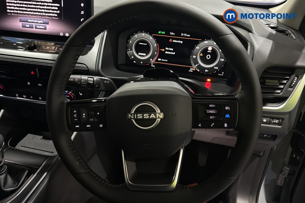 Nissan Qashqai N-Connecta Manual Petrol SUV - Stock Number (1683546) - 2nd supplementary image
