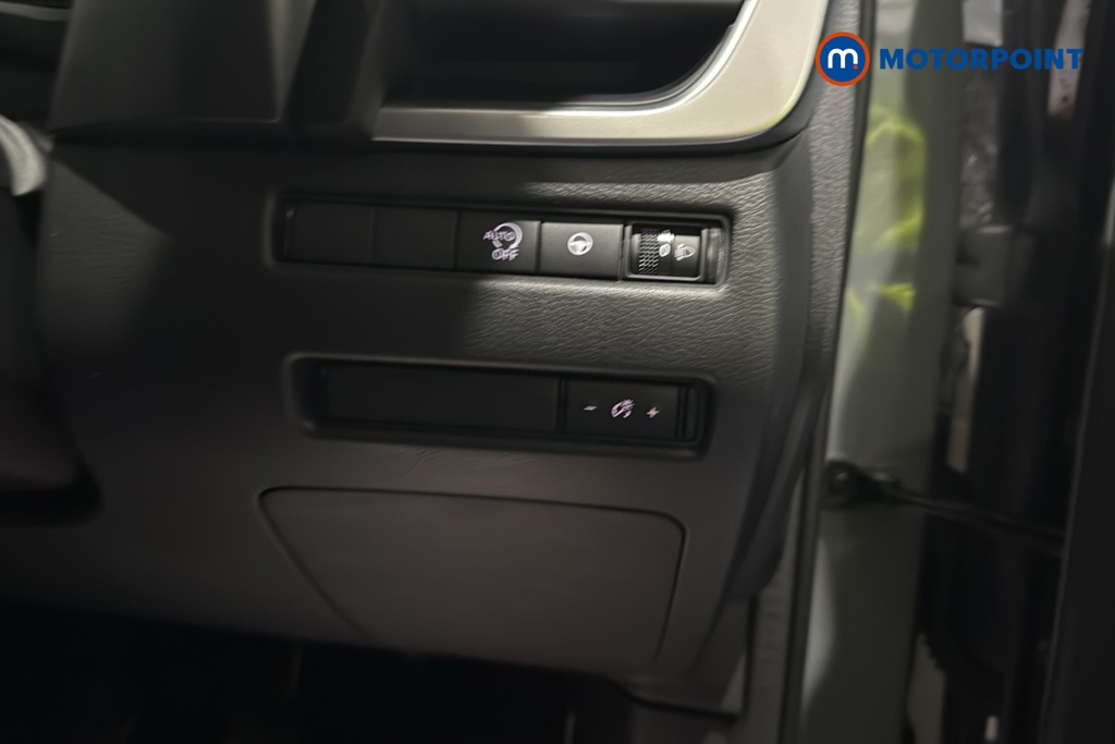Nissan Qashqai N-Connecta Manual Petrol SUV - Stock Number (1683546) - 11th supplementary image