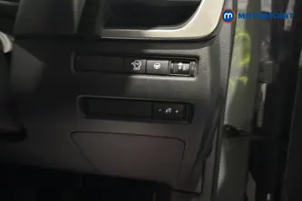 Nissan Qashqai N-Connecta Manual Petrol SUV - Stock Number (1683546) - 11th supplementary image
