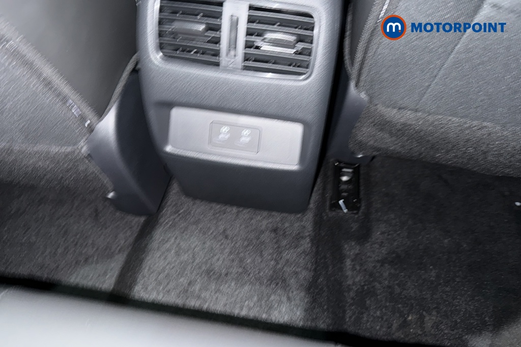 Nissan Qashqai N-Connecta Manual Petrol SUV - Stock Number (1683546) - 28th supplementary image