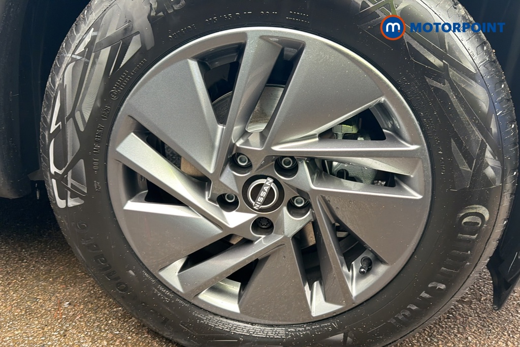 Nissan Qashqai Acenta Premium Manual Petrol SUV - Stock Number (1683556) - 47th supplementary image