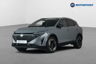 Nissan Qashqai N-Connecta Manual Petrol SUV - Stock Number (1683558) - Passenger side front corner