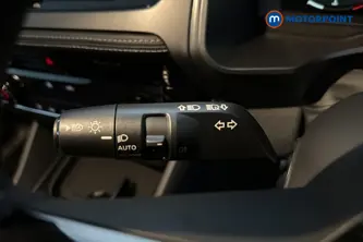Nissan Qashqai N-Connecta Manual Petrol SUV - Stock Number (1683558) - 5th supplementary image
