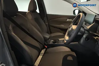Nissan Qashqai N-Connecta Manual Petrol SUV - Stock Number (1683558) - 22nd supplementary image
